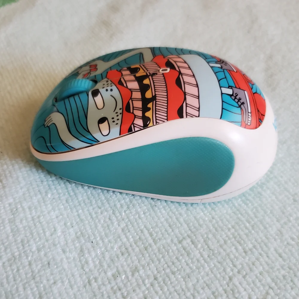 Logitech Rad Cheeseburger Blue And Red Wireless Mouse